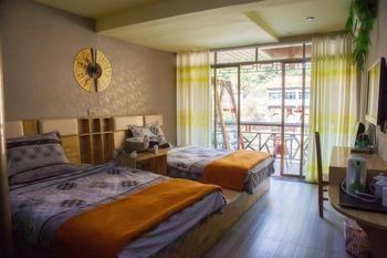 Fenghuang Lifetime True Love Hotel Bagian luar foto